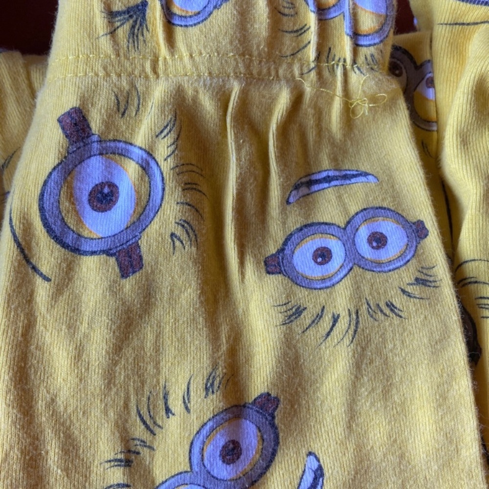 Pj Set - Picture 3 of 3